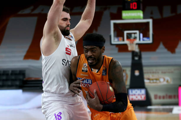 而肖国栋等 而肖国栋等