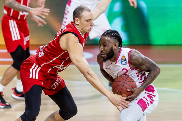 队的反击 队的反击